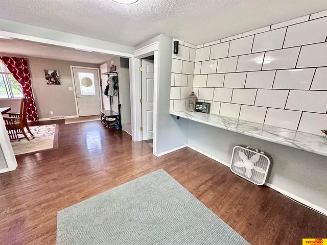 915 Diamond Street, Lyons, NE 68038