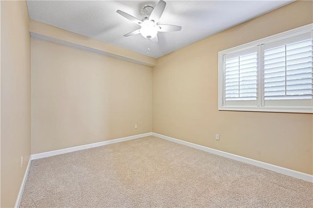 5414 W 164th Place, Overland Park, KS 66085