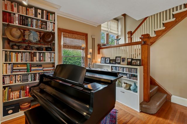4423 Kingman Boulevard, Des Moines, IA 50311