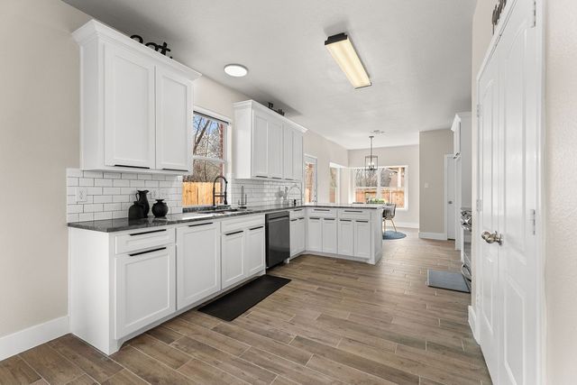 123 Chamblin Drive, Cedar Hill, TX 75104