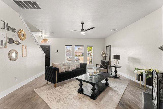 123 Chamblin Drive, Cedar Hill, TX 75104