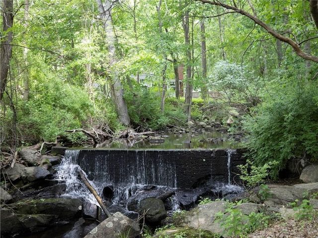 295 Main Street, Cranston, RI 02921