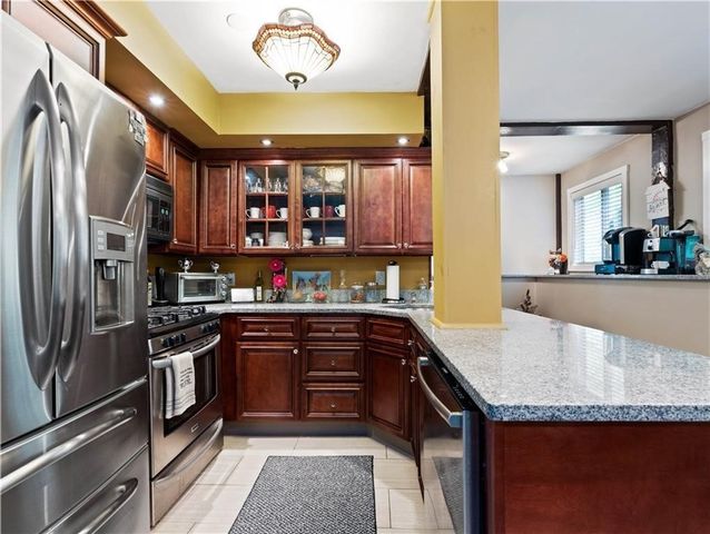 295 Main Street, Cranston, RI 02921