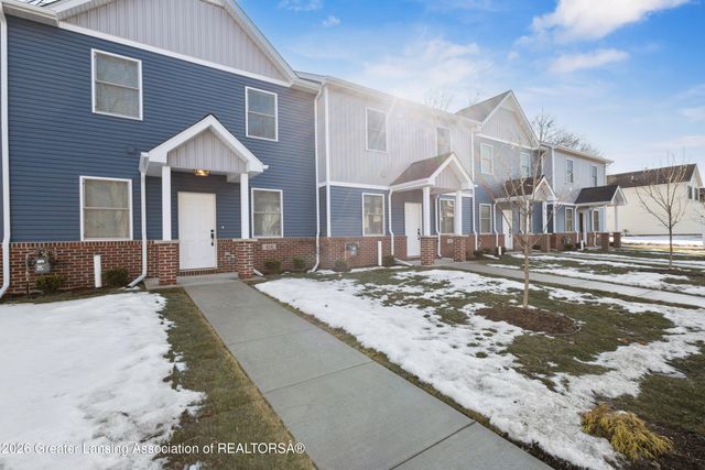 416 N Martin Luther King Junior Boulevard, Lansing, MI 48915