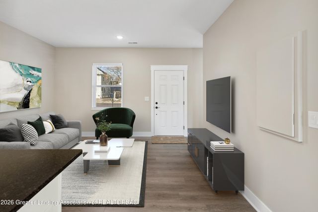 416 N Martin Luther King Junior Boulevard, Lansing, MI 48915