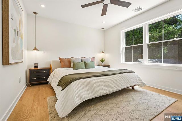 39 Walnut Crescent, Montclair, NJ 07042