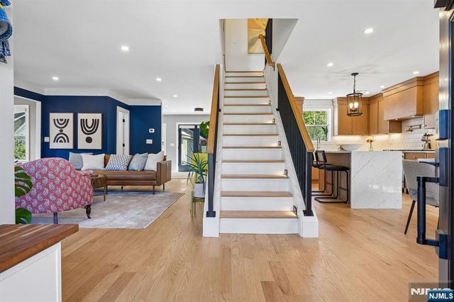 39 Walnut Crescent, Montclair, NJ 07042