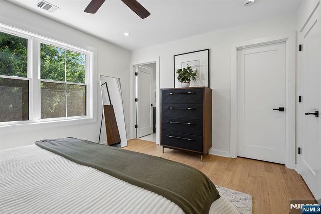 39 Walnut Crescent, Montclair, NJ 07042