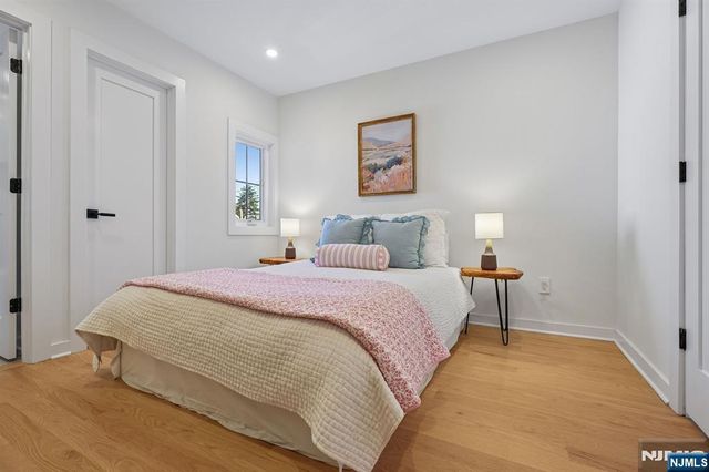 39 Walnut Crescent, Montclair, NJ 07042
