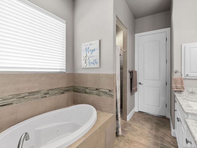 30019 Cibolo Path, Fair Oaks Ranch, TX 78015