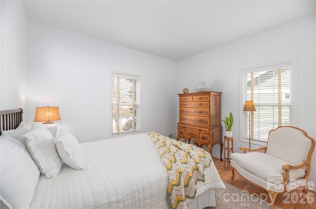 59 Old Pasture Way, Hendersonville, NC 28739