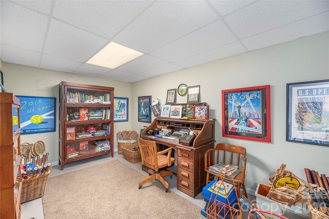 59 Old Pasture Way, Hendersonville, NC 28739