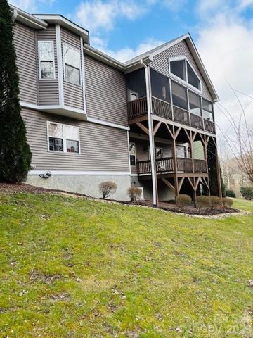 59 Old Pasture Way, Hendersonville, NC 28739