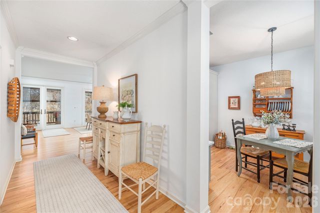 59 Old Pasture Way, Hendersonville, NC 28739