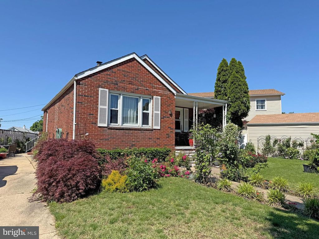 24 LOMBARDY DRIVE, Baltimore, MD 21222