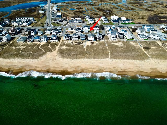 308 Atlantic Avenue, Seabrook, NH 03874