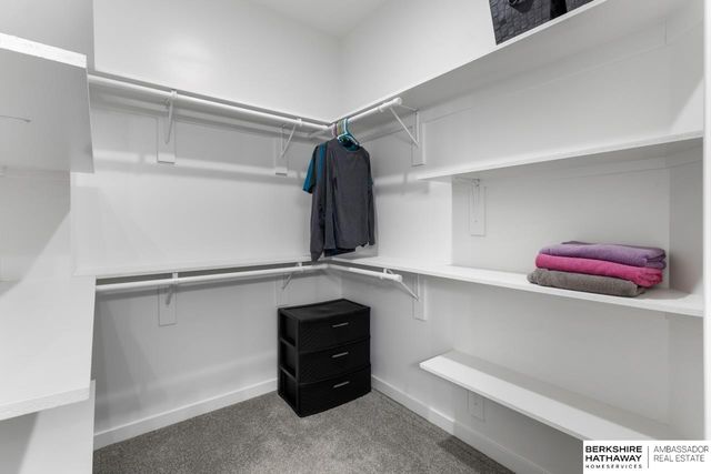 5838 N Street, Omaha, NE 68117