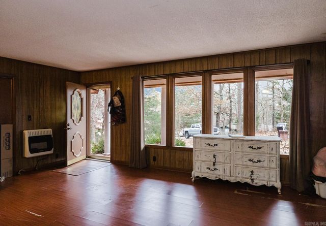 3 Helena Lane, Hot Springs Village, AR 71909