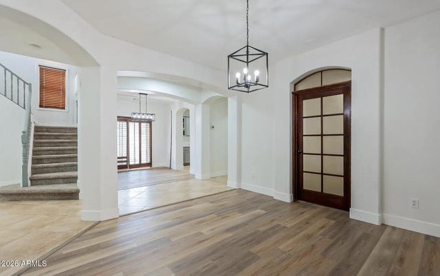 5430 S 23RD Way, Phoenix, AZ 85040