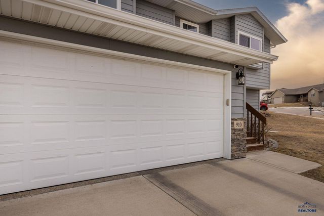 910 HAAKON, Rapid City, SD 57703