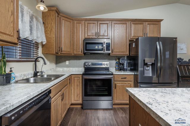 910 HAAKON, Rapid City, SD 57703