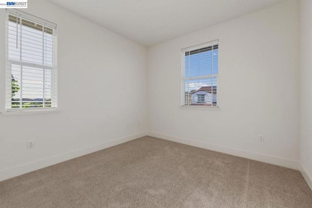 385 Ramos Ranch Rd, Oakley, CA 94561