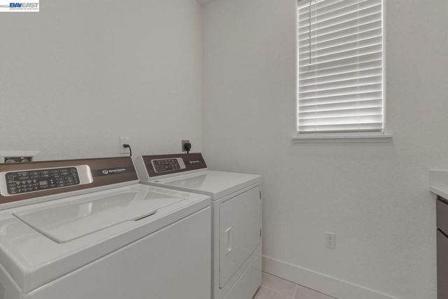 385 Ramos Ranch Rd, Oakley, CA 94561