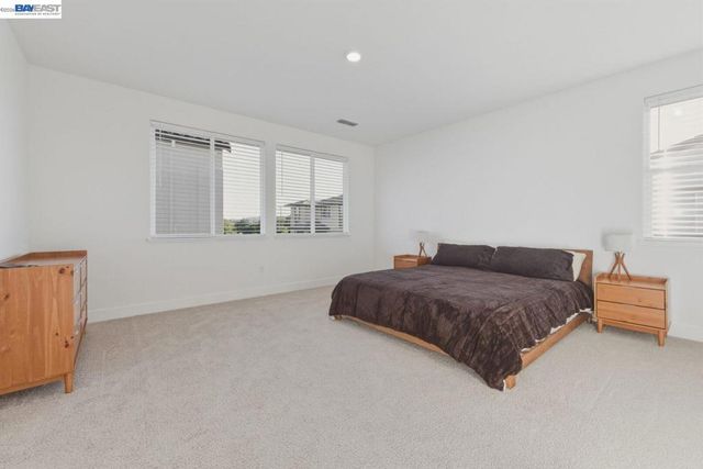 385 Ramos Ranch Rd, Oakley, CA 94561