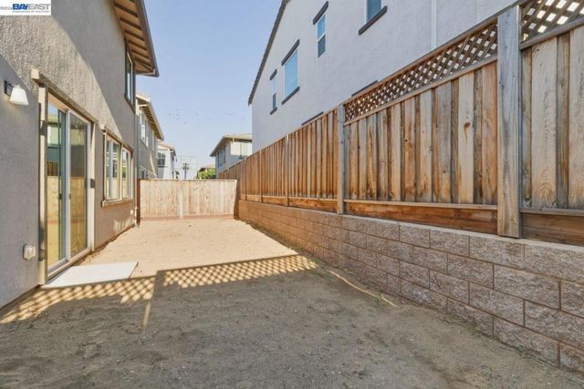 385 Ramos Ranch Rd, Oakley, CA 94561