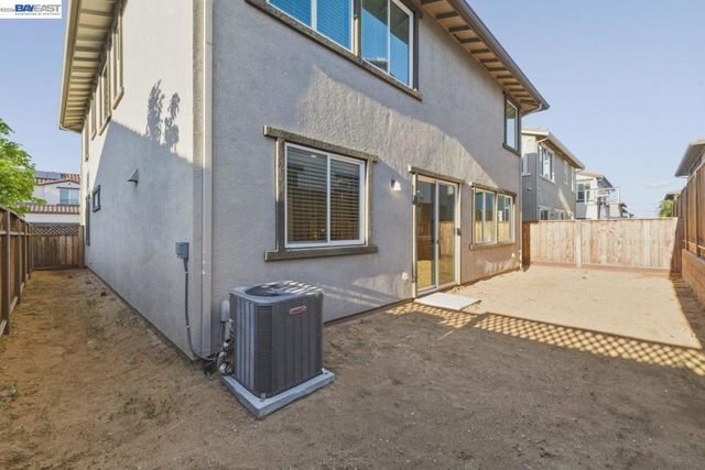 385 Ramos Ranch Rd, Oakley, CA 94561