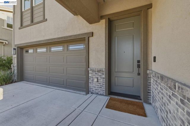 385 Ramos Ranch Rd, Oakley, CA 94561