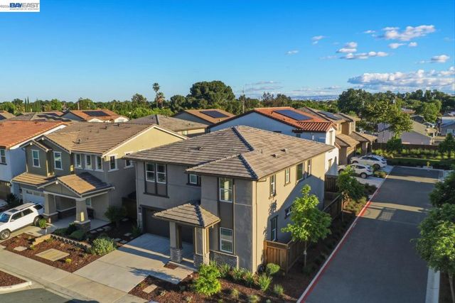 385 Ramos Ranch Rd, Oakley, CA 94561