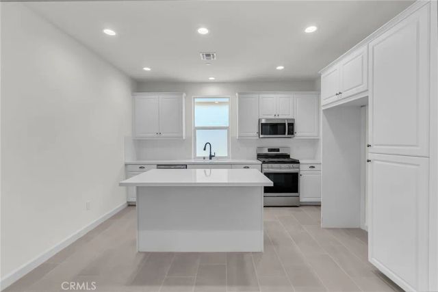 7420 Desert Sky Drive, Yucca Valley, CA 92284