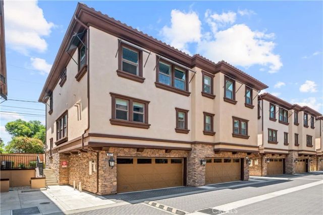 656 West Huntington Drive k-1, Arcadia, CA 91007