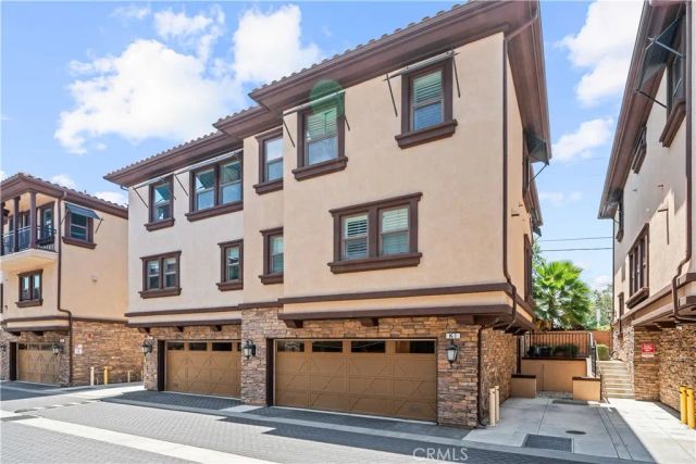 656 West Huntington Drive k-1, Arcadia, CA 91007