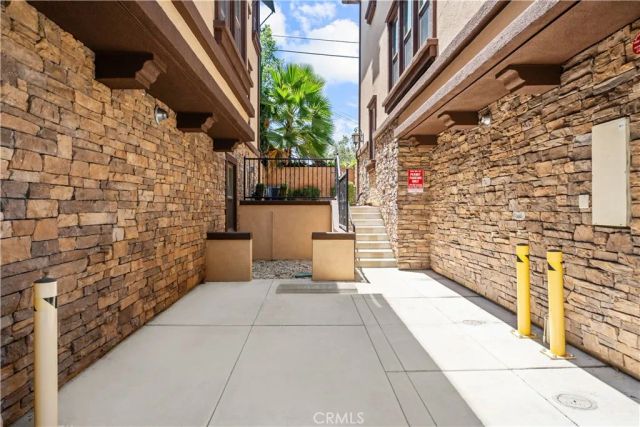 656 West Huntington Drive k-1, Arcadia, CA 91007