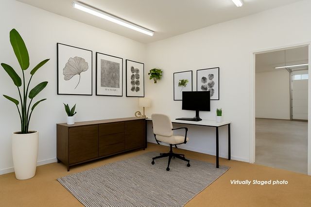 4 Red Hills Lane, Santa Fe, NM 87505