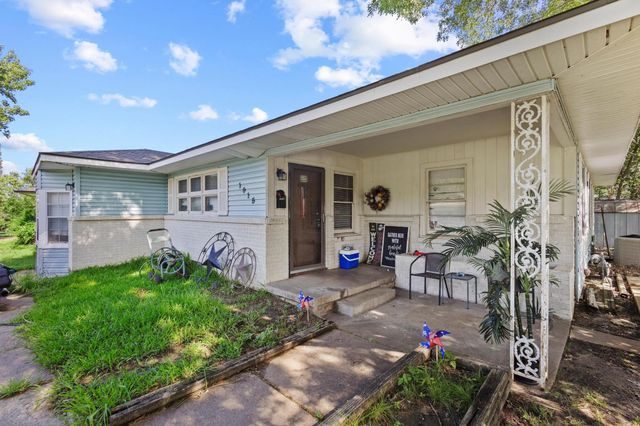 1015 W Belden Street, Sherman, TX 75092