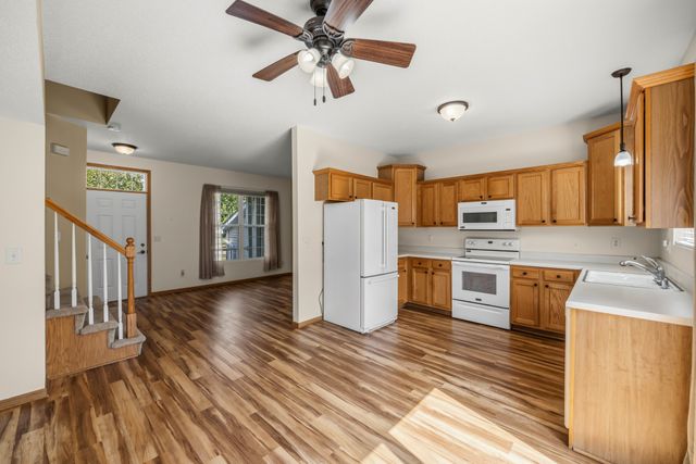 1137 NW Prairie Ridge Drive, Ankeny, IA 50023
