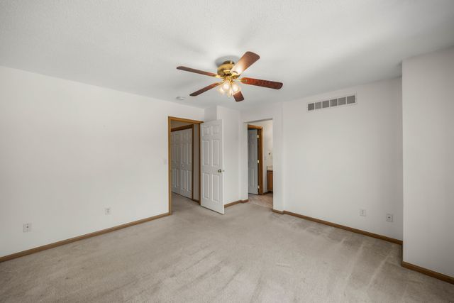 1137 NW Prairie Ridge Drive, Ankeny, IA 50023