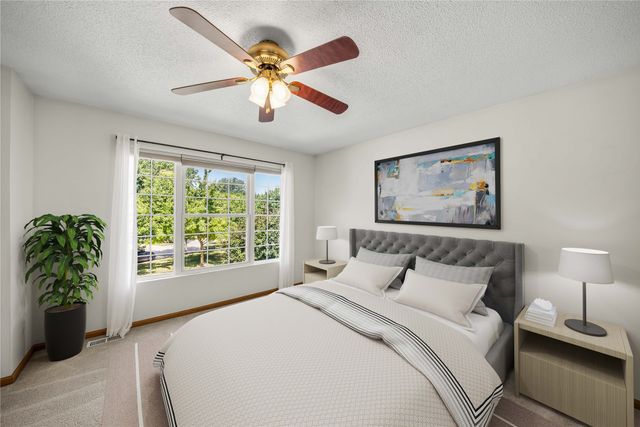 1137 NW Prairie Ridge Drive, Ankeny, IA 50023