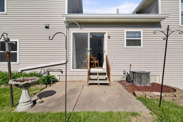 1137 NW Prairie Ridge Drive, Ankeny, IA 50023