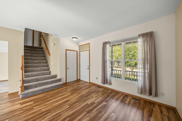 1137 NW Prairie Ridge Drive, Ankeny, IA 50023