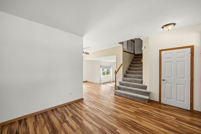 1137 NW Prairie Ridge Drive, Ankeny, IA 50023