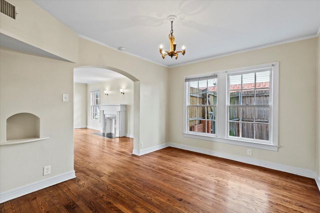 5927 Lewis Street, Dallas, TX 75206