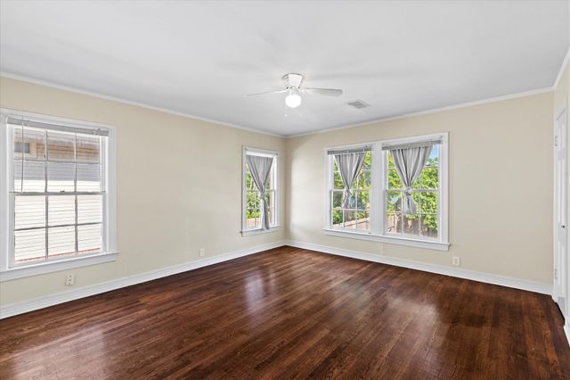 5927 Lewis Street, Dallas, TX 75206