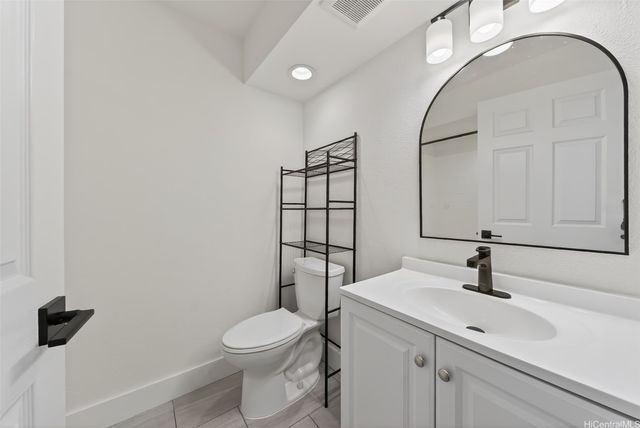 91-1058 Kekuilani Loop 1107, Kapolei, HI 96707