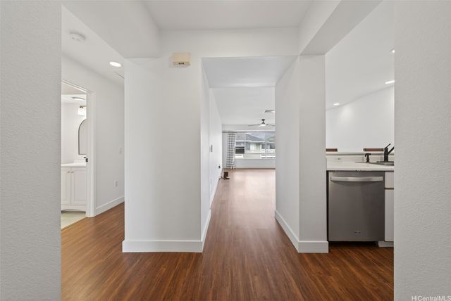 91-1058 Kekuilani Loop 1107, Kapolei, HI 96707