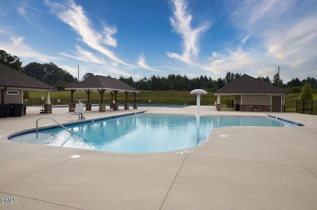 126 West Fire Opal Court, Clayton, NC 27520