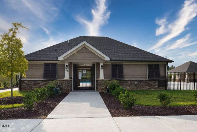 126 West Fire Opal Court, Clayton, NC 27520
